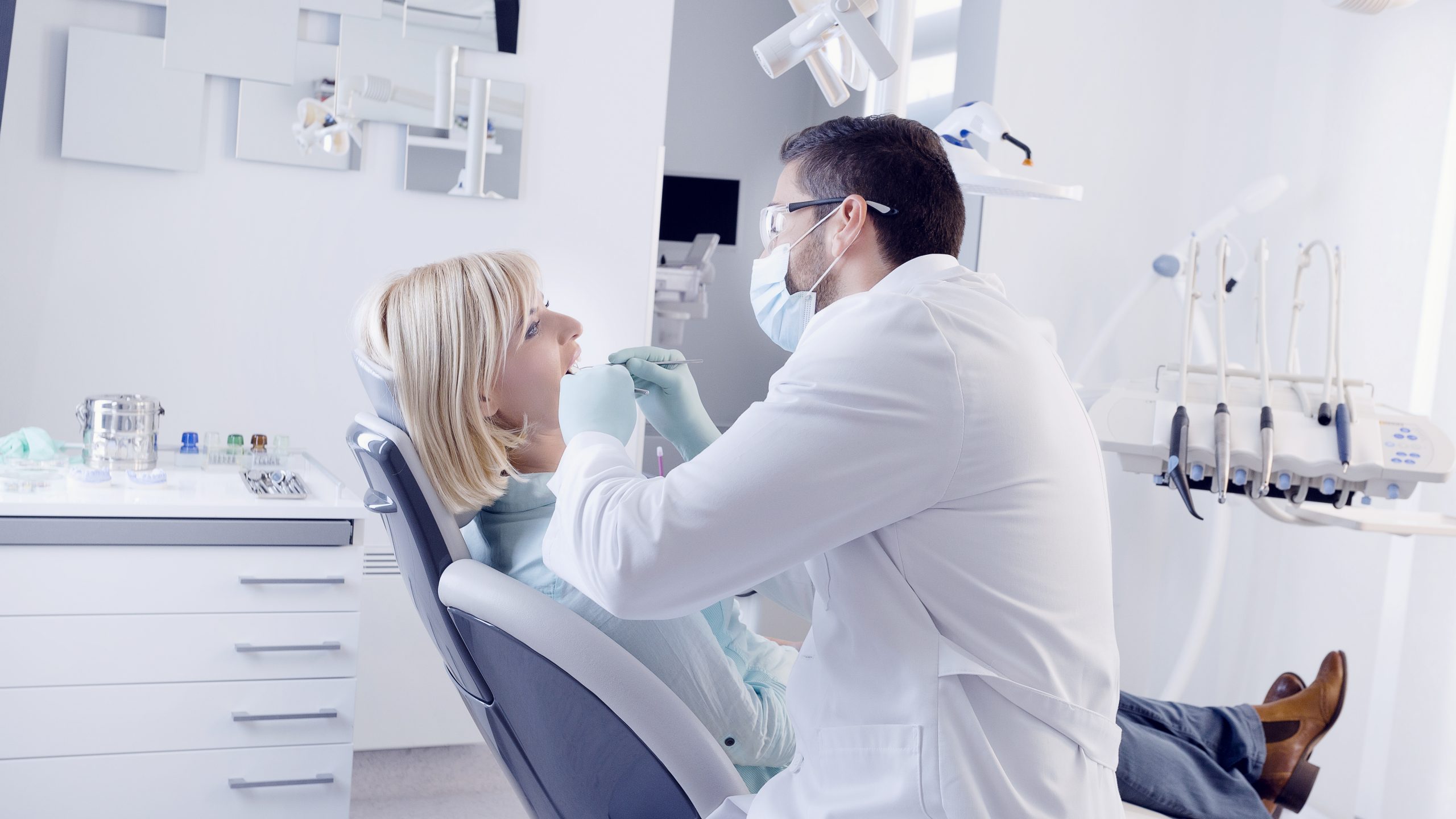 Dentist in East Syracuse, NY